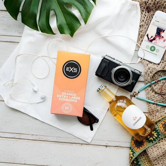 EXS GRANDE - EXTRA LARGE CONDOMS - 12 PIECES