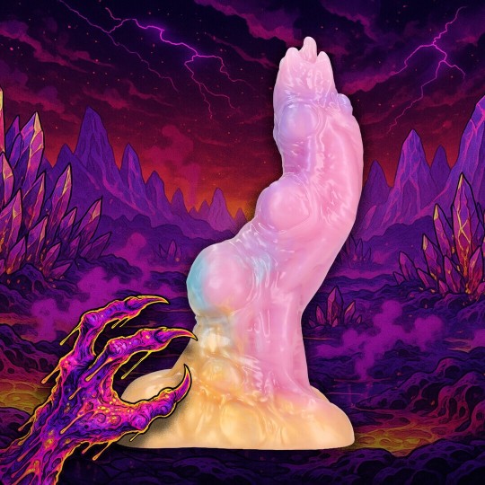 RAINBOW INVADER - SILICONE DILDO - RAINBOW