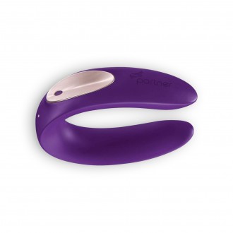 PARTNER PLUS REMOTE COUPLES VIBRATOR WITH REMOTE AND USB CHARGER