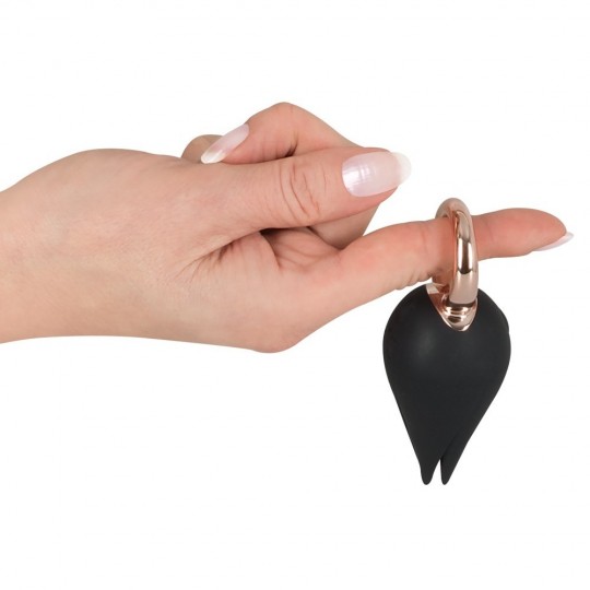 FLUTTER EFFECT FINGER VIBRATOR
