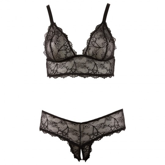 BRA AND STRING