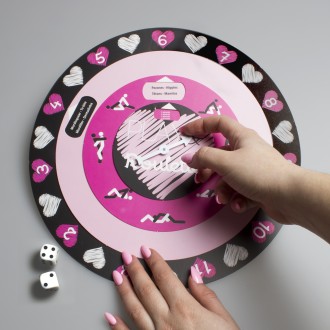 RULETA ERÓTICA PLAY AND ROULETTE